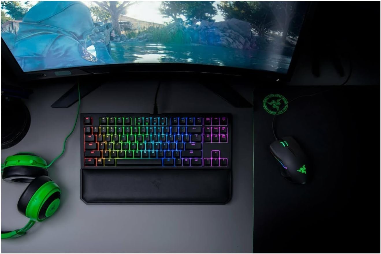 Blackwidow TE Chroma V2 TKL Tenkeyless Mechanical Gaming Keyboard - GadgifyLab