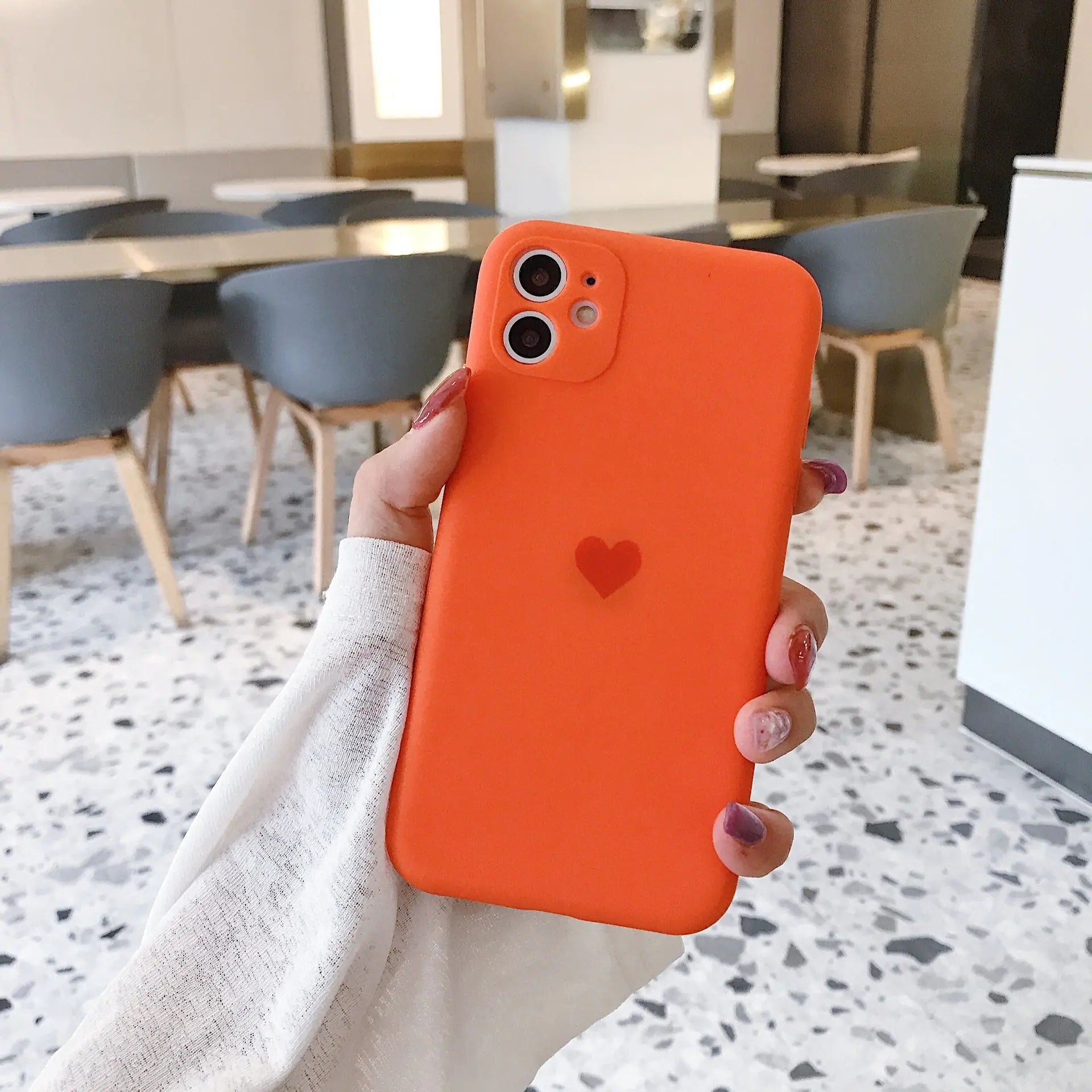 Liquid Heart Frosted Phone Case - GadgifyLab