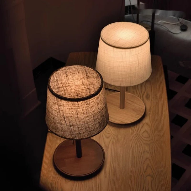 Oak Hardwood Bedroom Nightstand Light - GadgifyLab